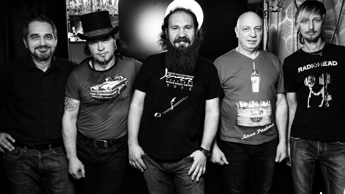 Концерт Atomic Jam Band в ресторане Noisy River