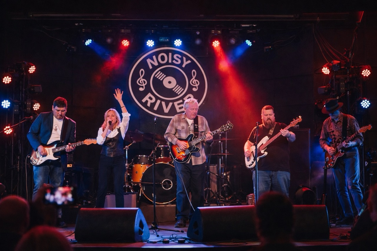 Roadhouse Band — концерт в ресторане Noisy River Санкт-Петербург