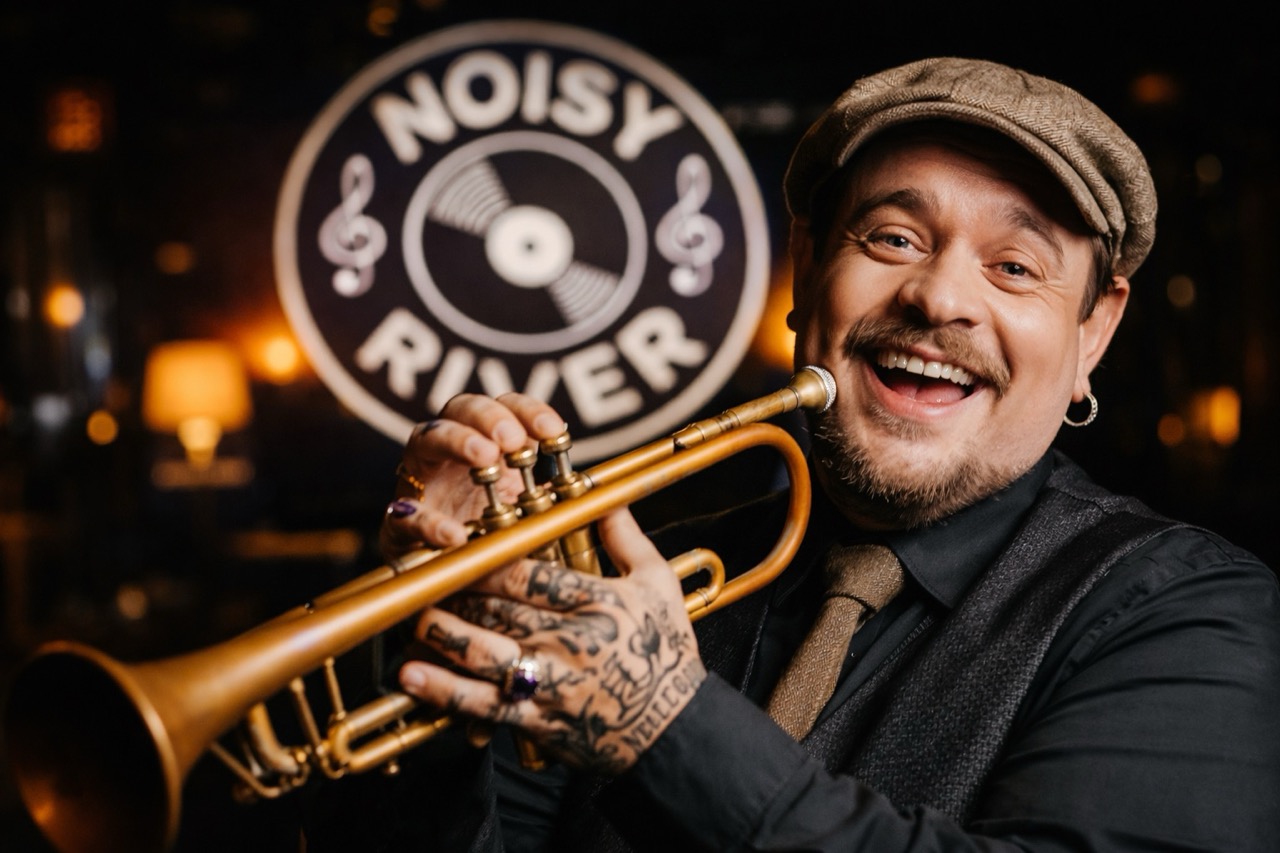 Вова Чё Морале и Sweet Hot Jazz Band на сцене ресторана Noisy River в Санкт-Петербурге, живой джаз